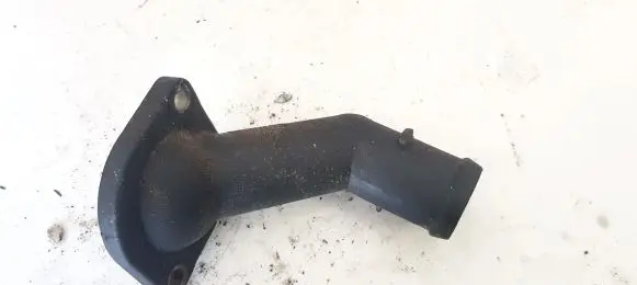 Volkswagen Golf IV Engine coolant pipe/hose 06a121121c 038121121d
