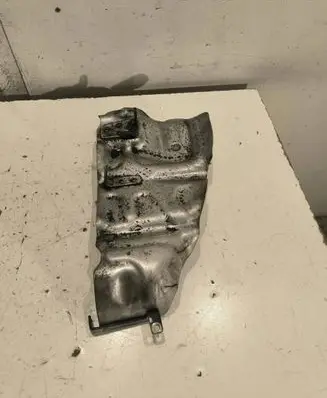 Mercedes-Benz E W212 Heat shield in engine bay A2710900134
