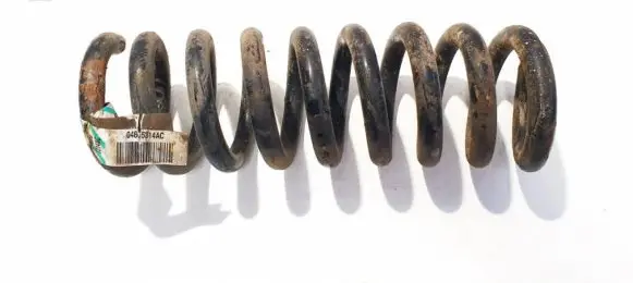 Chrysler 300 - 300C Rear coil spring 04895314ac
