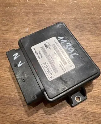 Volvo V70 Hand brake control module 6G912598 31275216 32620188