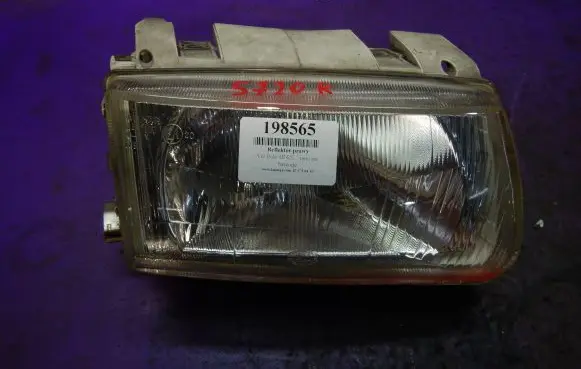 Volkswagen Polo III 6N 6N2 6NF Headlight/headlamp 96249600