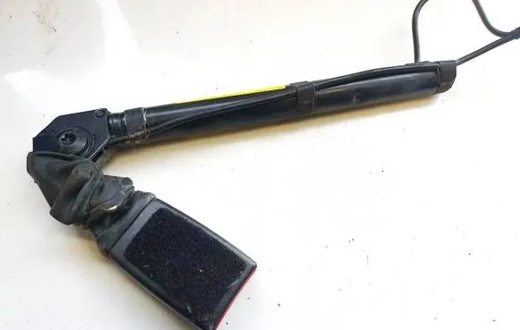 Opel Signum Front seatbelt buckle 13127944f