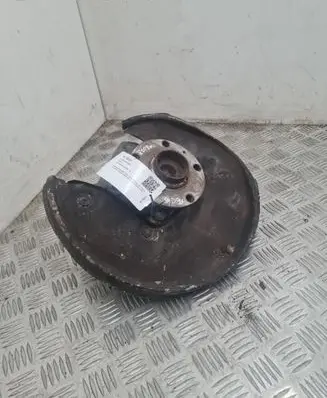 Audi A6 S6 C6 4F Rear wheel hub