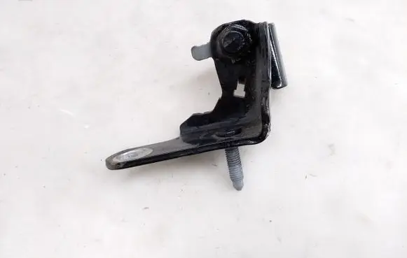 Ford Focus Front door lower hinge H1BBA22811AD