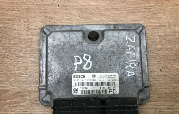Opel Zafira A Engine control unit/module 0281010268
