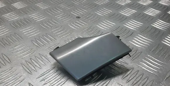 Mercedes-Benz GLE (W166 - C292) Dashboard glove box trim