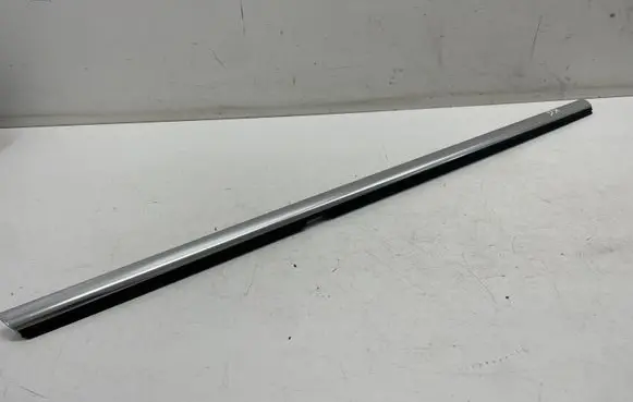 Mercedes-Benz CLA C118 X118 Rear door glass trim molding A1187301700