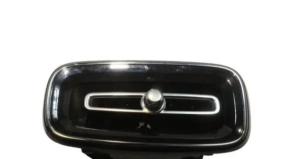 Volvo XC40 Dashboard side air vent grill/cover trim 31442625