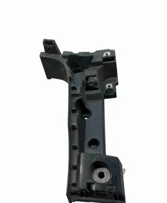 Rear bumper mounting bracket