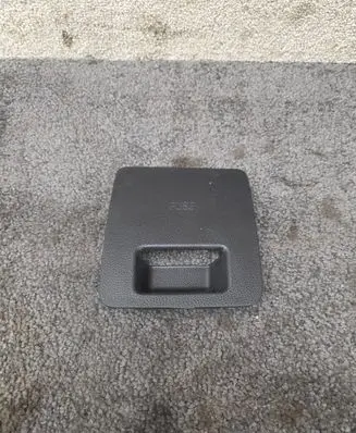 KIA Sportage Fuse box cover 919593W052 847533U030