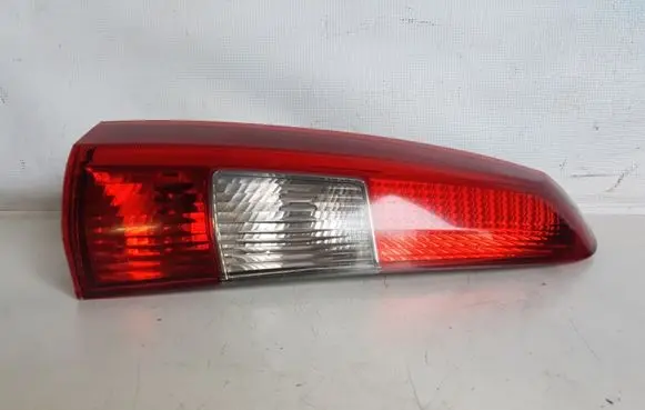 Volvo V70 Rear/tail lights