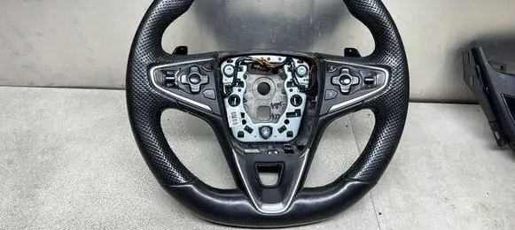 Opel Insignia A Steering wheel 39016160