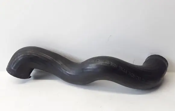 Volvo V70 Intercooler hose/pipe