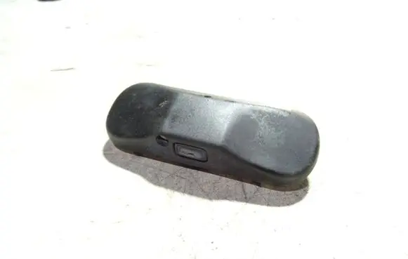 Volkswagen PASSAT B6 Windshield washer spray nozzle 5M0955985