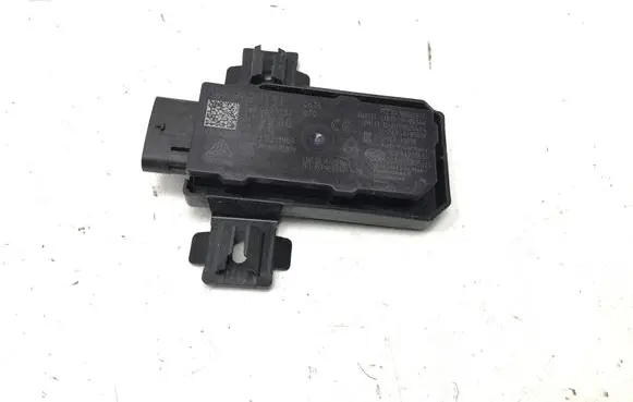 Audi Q4 e-tron Keyless system antenna 5WA962133E 89A907742