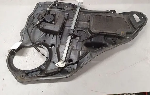 Mazda 6 Rear door window regulator with motor GJ6A7397XJ CM011730