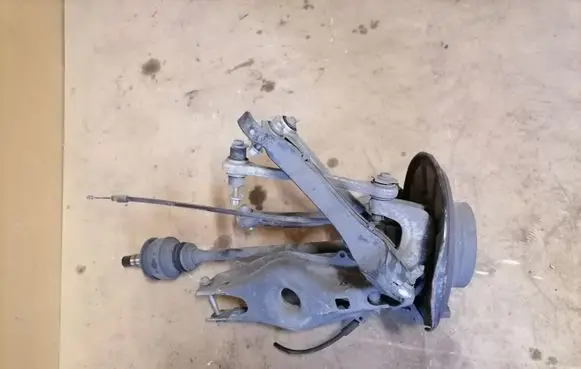 Mercedes-Benz CLS C218 X218 Rear wheel hub spindle/knuckle 