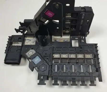 Mercedes-Benz C W205 Fuse box set A2055406811