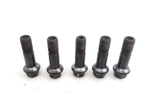 Mercedes-Benz E W213 Nuts/bolts 