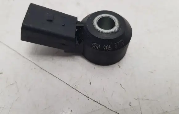 Detonation knock sensor