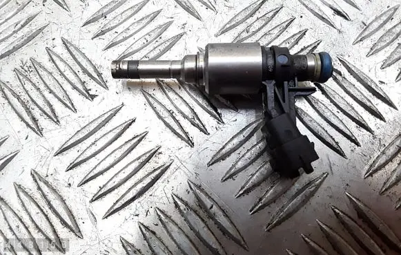 Hyundai ix35 Fuel injector