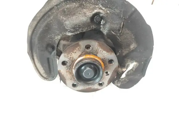 BMW X1 F48 F49 Front wheel hub spindle knuckle 6877645 687764501