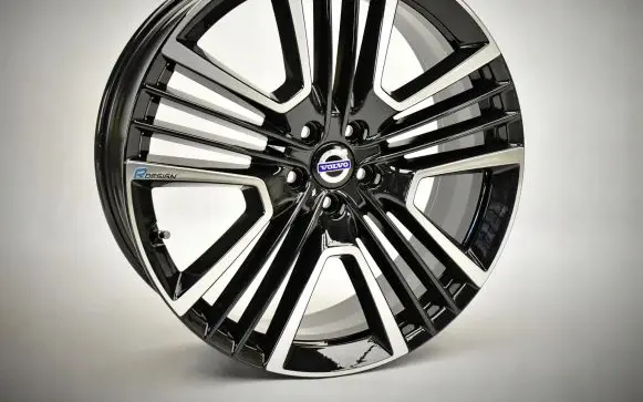 Volvo V90 Cross Country R21 alloy rim 31650010