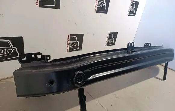Volkswagen Jetta VI Front bumper cross member 5C6807109F 95030743 5C6807109G