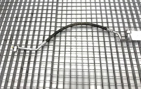 BMW 5 G30 G31 G38 Air conditioning (A/C) pipe/hose 9892594