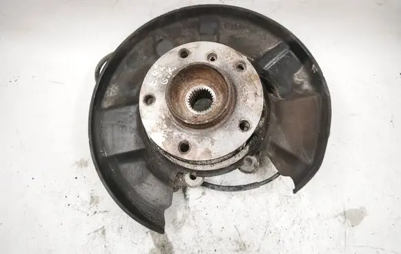BMW 3 E92 E93 Rear wheel hub 6761579