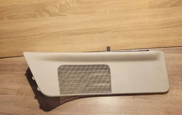 Chrysler Town u0026 Country V Manual rear window sunshade cover 1CJ23BD1AI