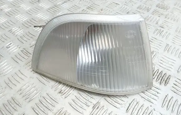 Volvo S40, V40 Front indicator light 30806987