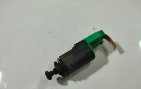 Citroen C4 Grand Picasso Brake pedal sensor switch 