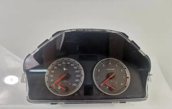 Volvo S40 Speedometer (instrument cluster) 30728642