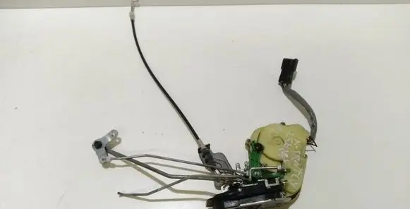 KIA Sorento Front door lock