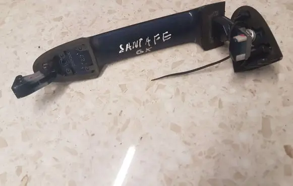 Hyundai Santa Fe Rear door exterior handle
