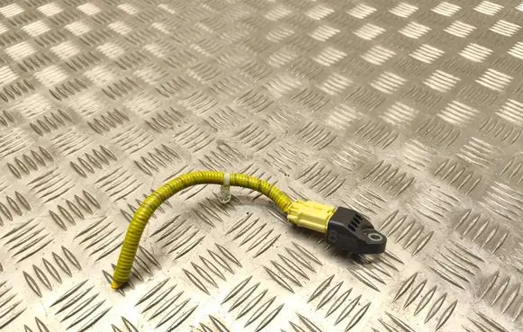 Subaru Legacy Airbag deployment crash/impact sensor 98235AG070 76349NATP