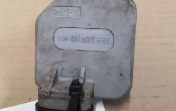 Opel Astra G Headlight level adjustment motor 90590665