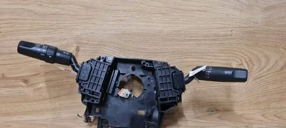 Mazda 3 I Wiper turn signal indicator stalk/switch 17D682