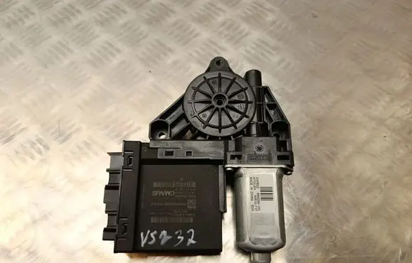 Volvo XC40 Front door window regulator motor 966269103