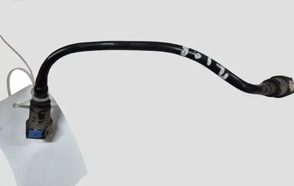 Ford C-MAX II Vacuum line/pipe/hose AV617T504CB