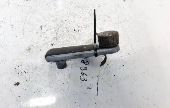 Volkswagen Transporter - Caravelle T4 Front door window winding handle 357837581