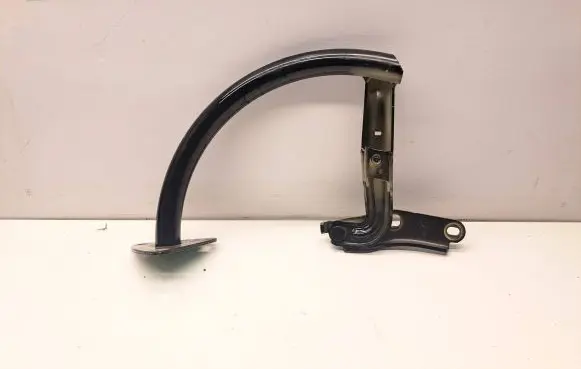 Volkswagen PASSAT B7 Tailgate/trunk/boot hinge 3C5827302B 353511