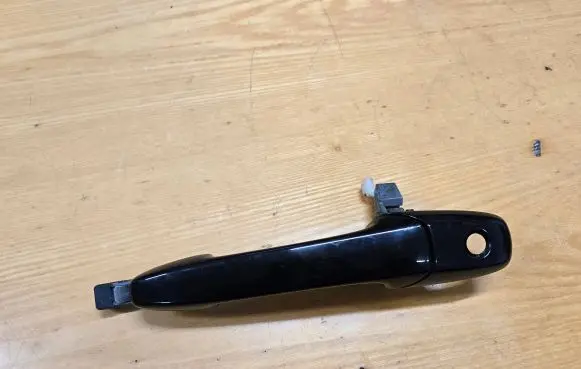 Mazda CX-7 Front door exterior handle
