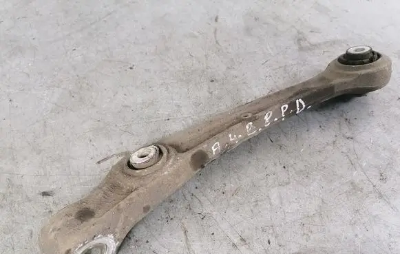 Audi A4 S4 B8 8K Front lower control arm/wishbone 8K0407156B