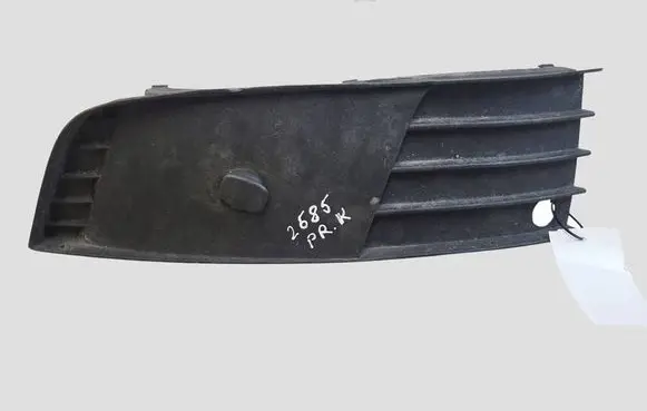 Skoda Octavia Mk3 (5E) Front bumper lower grill 5E0807367