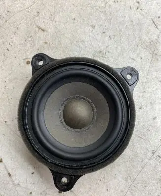 Volkswagen Golf VIII Panel speaker 5H0035415A