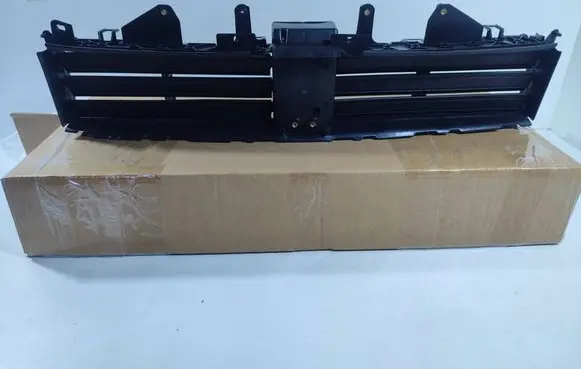 BMW 1 F40 Intercooler air channel guide 51137455720 7455720