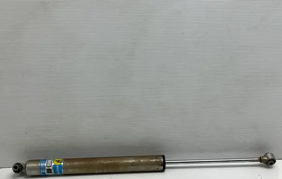 Jeep Wrangler Rear shock absorber/damper 33292977