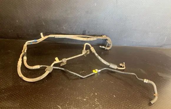 Ford S-MAX Power steering hose/pipe/line A11883126